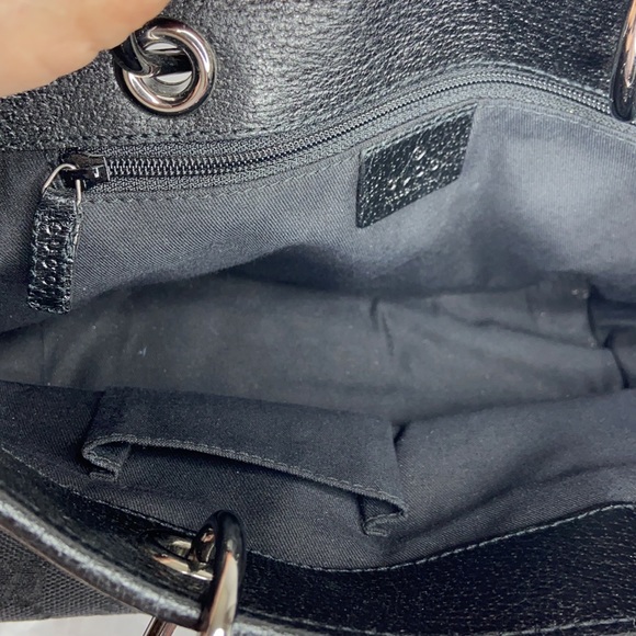 Gucci L6 1/2” x W8” x D4” black small bag EUC - Picture 10 of 16